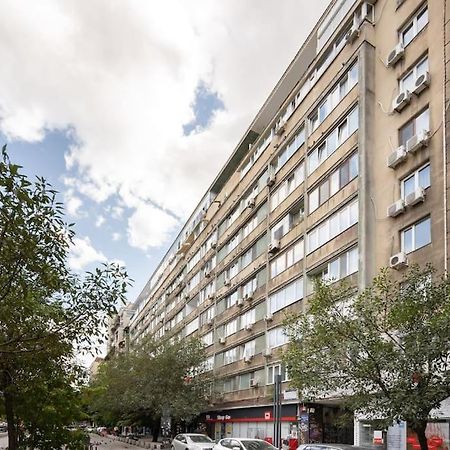 Apartamento Stunning Views 2Br Midtown Flat - Charming Balcony Bucarest Exterior foto